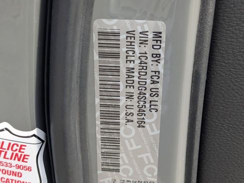 Used 2025 Dodge Durango GT AWD/4WD image 31