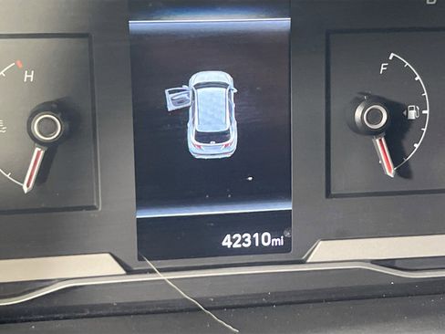 Used 2023 Hyundai Tucson SEL AWD/4WD image 12