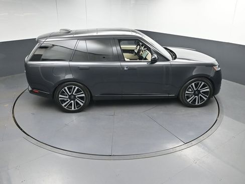 Used 2023 Land Rover Range Rover SE AWD/4WD image 35