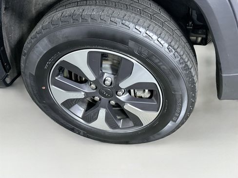 Used 2022 Jeep Grand Cherokee Limited 4xe image 11