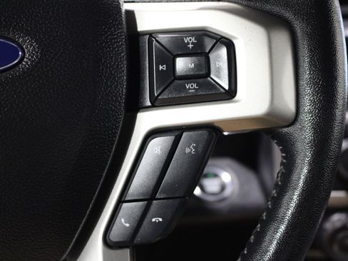 Used 2017 Ford F150 Lariat w/ Equipment Group 502A Luxury RWD image 12
