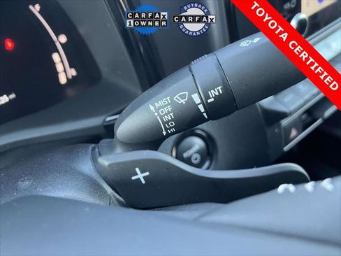 Certified 2025 Toyota Camry SE image 31