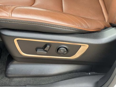 Used 2023 RAM 1500 Limited w/ Body Color Bumper Group image 28