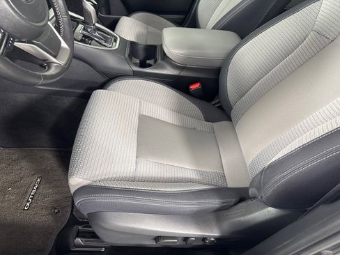 Used 2023 Subaru Outback Premium image 14