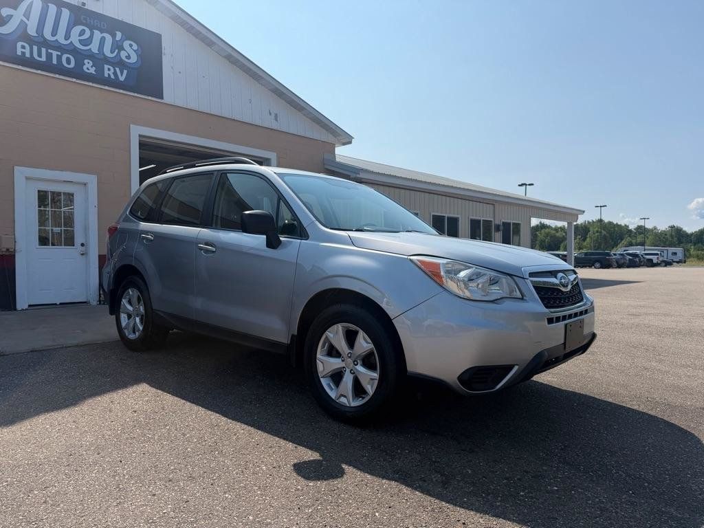 Used 2016 Subaru Forester 2.5i w/ Alloy Wheel Package AWD/4WD image 3
