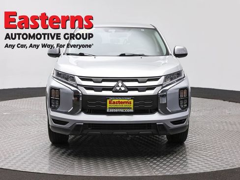 Used 2021 Mitsubishi Outlander Sport ES FWD image 2