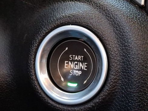 Used 2019 Chevrolet Silverado 1500 LT w/ All-Star Edition AWD/4WD image 22
