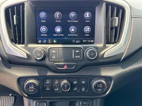 Used 2019 GMC Terrain SLT AWD/4WD image 32