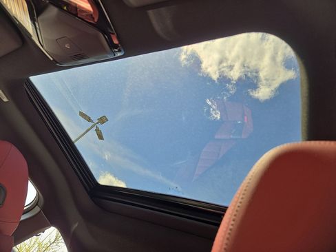 Used 2023 BMW 230i xDrive Coupe w/ Premium Package AWD/4WD image 14