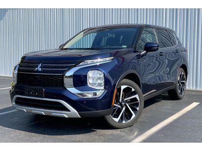 Used 2024 Mitsubishi Outlander SE