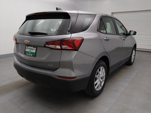 Used 2024 Chevrolet Equinox LS image 9