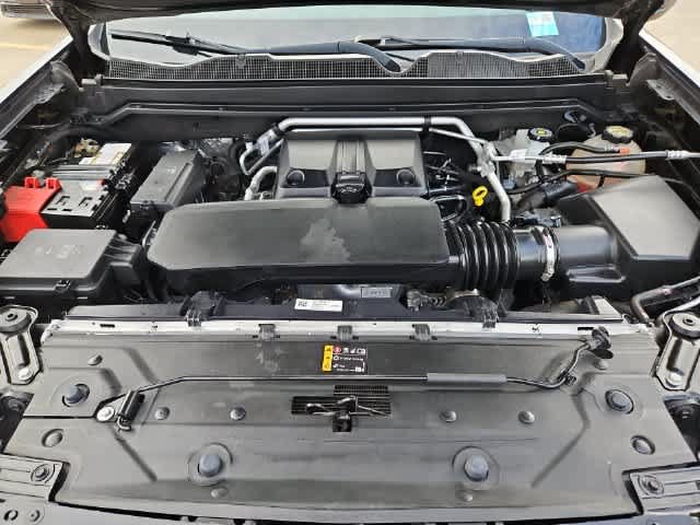 Used 2024 Chevrolet Colorado LT w/ LT Convenience Package III RWD image 12