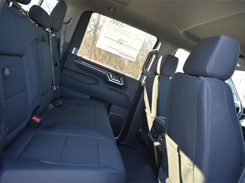 New 2026 Chevrolet Silverado 2500 LT image 17