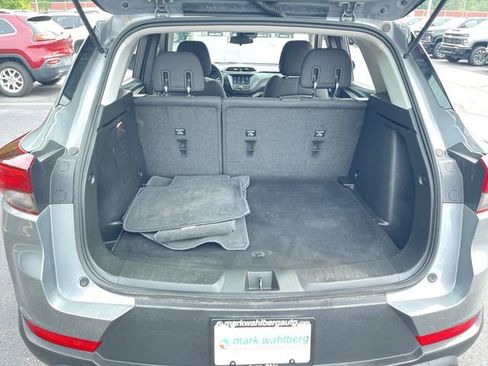 Used 2023 Chevrolet TrailBlazer LS FWD image 22