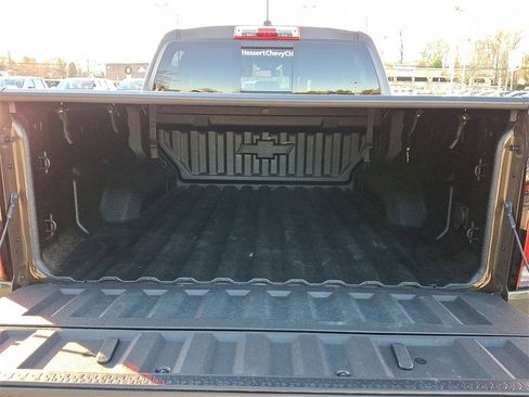 Certified 2024 Chevrolet Colorado Z71 w/ Z71 Convenience Package 2 image 32