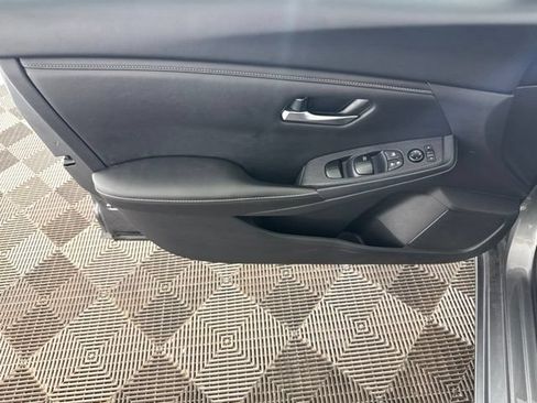 Certified 2024 Nissan Sentra SV FWD image 18