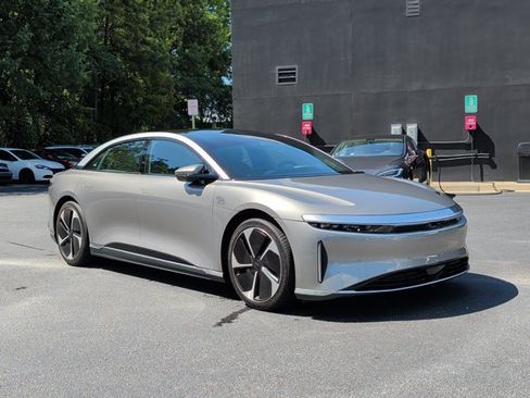 Used 2023 Lucid Air Touring AWD/4WD image 3