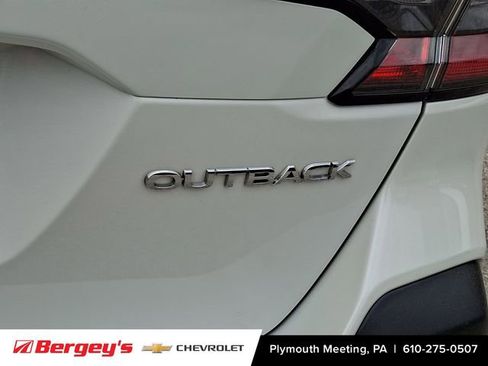 Used 2023 Subaru Outback Limited AWD/4WD image 34