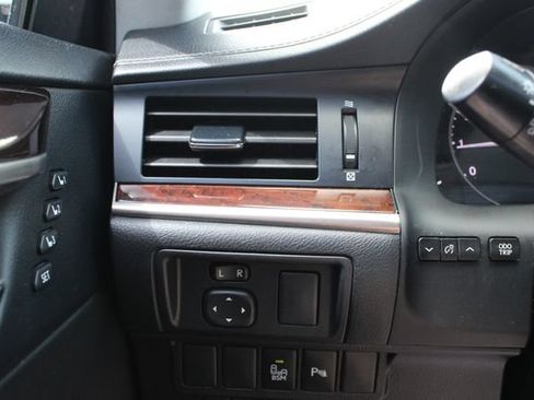 Used 2013 Lexus ES 350 w/ Luxury Pkg FWD image 10