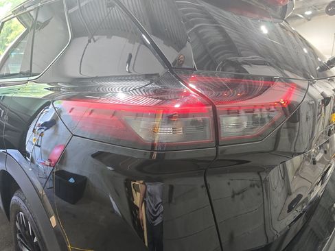 Used 2026 Nissan Rogue Dark Armor FWD image 35