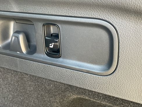 New 2026 Mercedes-Benz GLC 43 AMG 4MATIC image 11