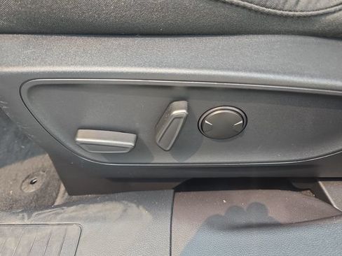 Certified 2024 Ford Escape Active AWD/4WD image 13