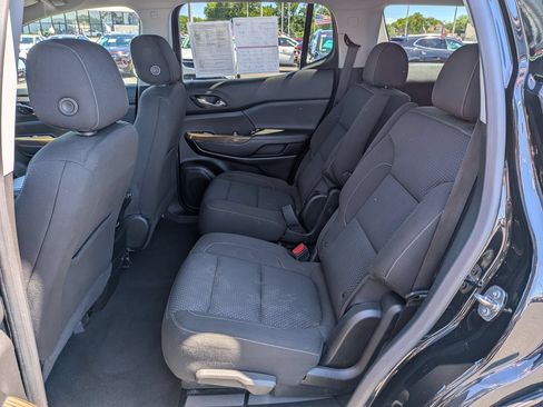 Certified 2023 GMC Acadia SLE FWD image 24