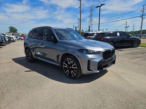 Used 2025 BMW X5 M60i w/ Climate Comfort Package AWD/4WD image 8