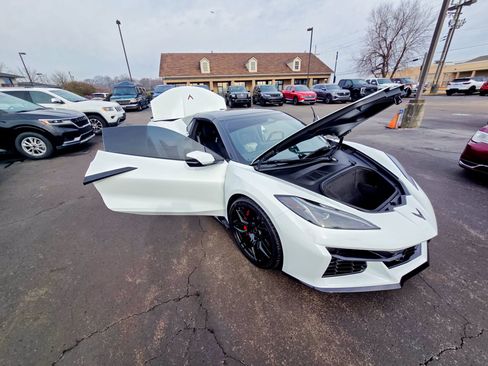 Used 2026 Chevrolet Corvette Z06 image 48