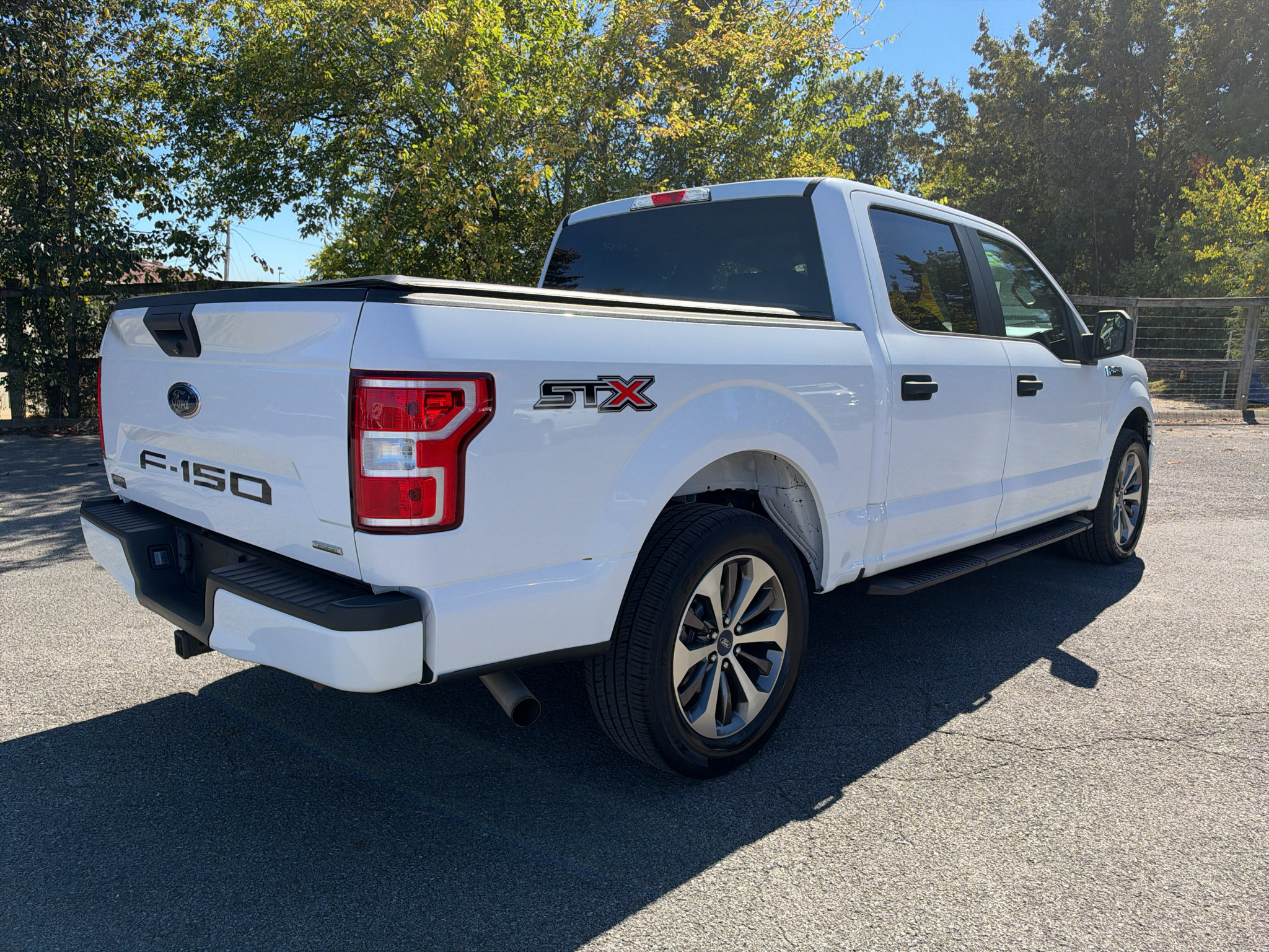 Used 2019 Ford F150 XL w/ Equipment Group 101A Mid RWD image 4