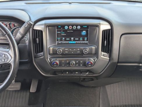 Used 2018 Chevrolet Silverado 1500 LT w/ All Star Edition image 17