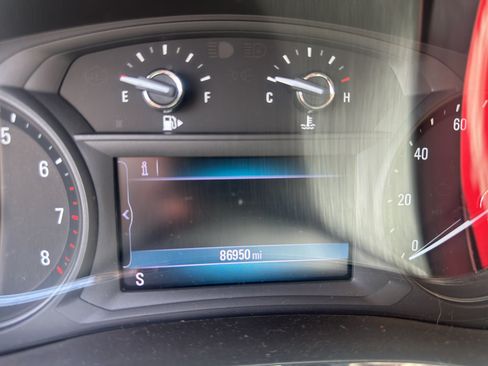 Used 2019 Buick Encore Preferred FWD image 5