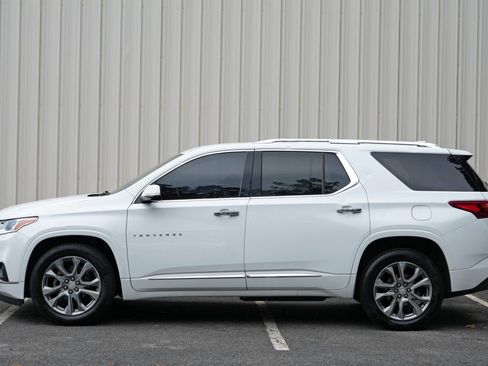 Used 2019 Chevrolet Traverse Premier AWD/4WD image 50