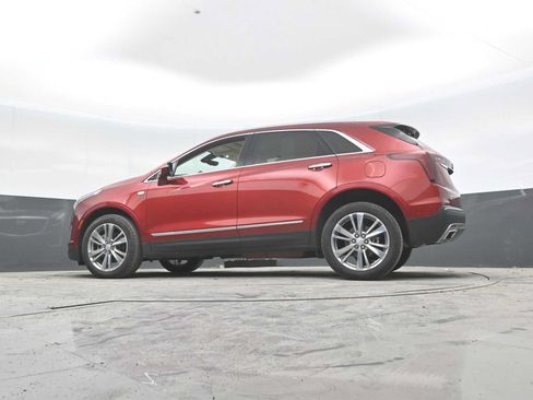 Used 2024 Cadillac XT5 Premium Luxury w/ Technology Package AWD/4WD image 24