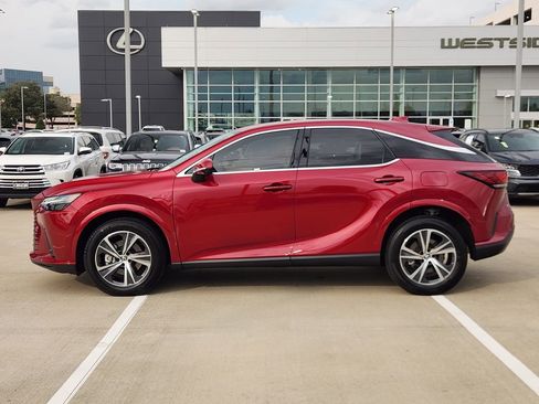 Certified 2025 Lexus RX 350 FWD w/ Technology Package image 4