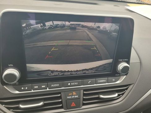 Certified 2025 Nissan Altima 2.5 S FWD image 21