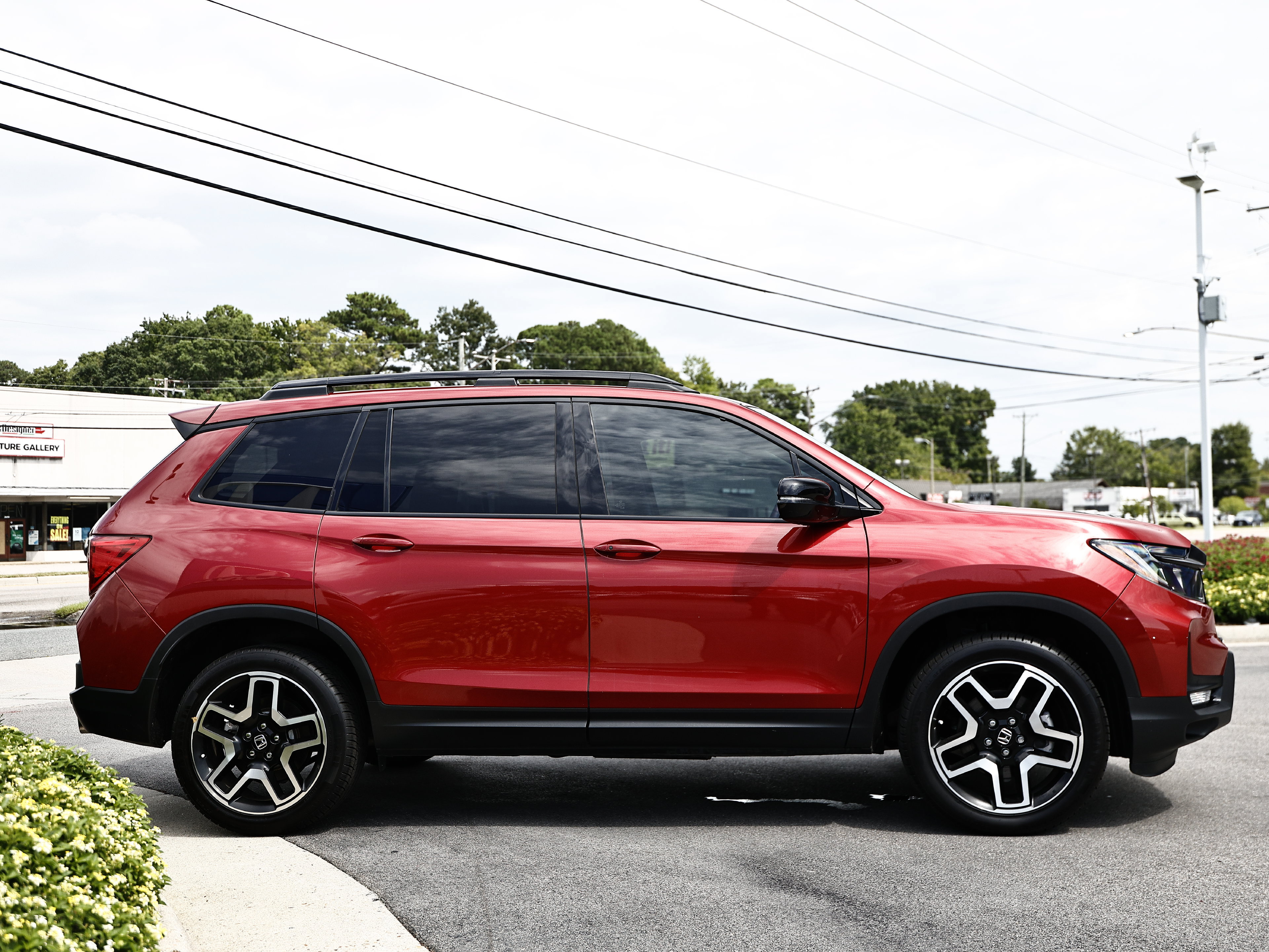 Used 2023 Honda Passport Elite image 12