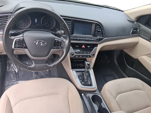Used 2017 Hyundai Elantra Value Edition FWD image 10
