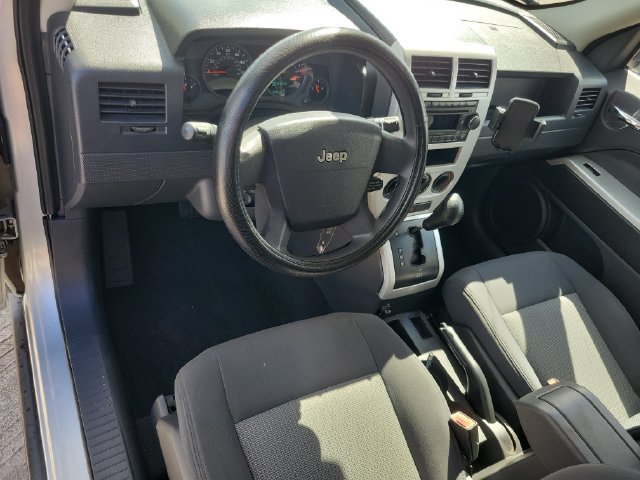 Used 2008 Jeep Patriot Sport FWD image 15