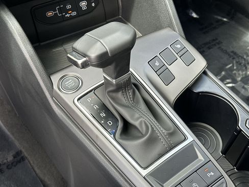 Used 2026 Kia Sportage SX FWD image 21