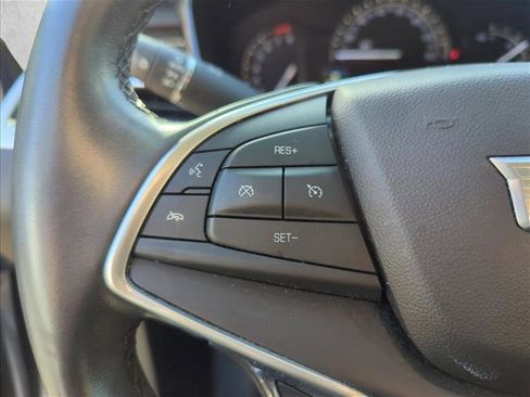 Used 2018 Cadillac XT5 Luxury image 15