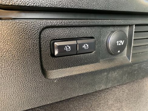 Certified 2022 Lincoln Nautilus AWD image 6