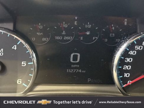Used 2018 Chevrolet Suburban Premier RWD image 17