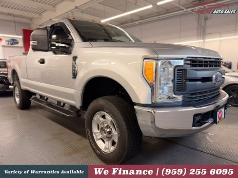Used 2017 Ford F350 XL AWD/4WD image 4