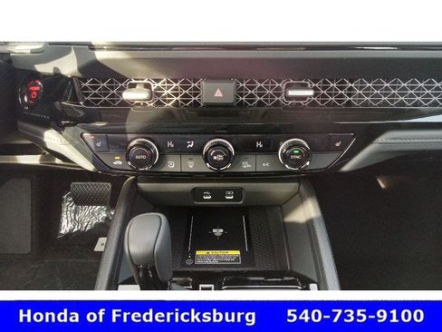 Certified 2025 Honda Accord EX-L image 25