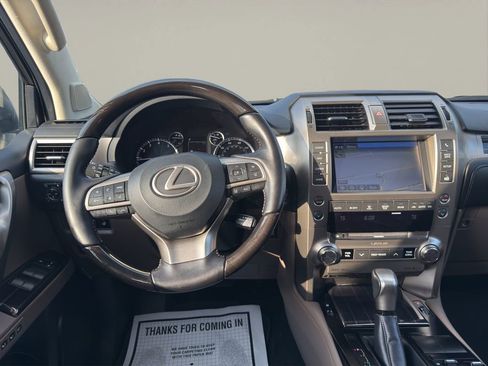 Used 2021 Lexus GX 460 Premium w/ Premium Package AWD/4WD image 13