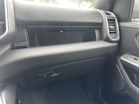 Used 2025 RAM 1500 Big Horn image 26