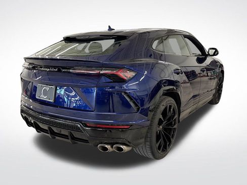 Used 2021 Lamborghini Urus AWD/4WD image 5