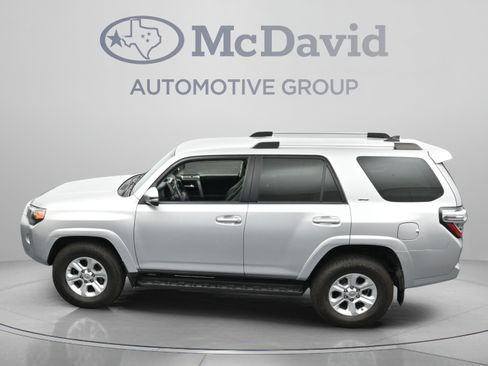 Used 2021 Toyota 4Runner SR5 Premium AWD/4WD image 35