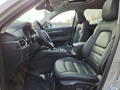 New 2025 MAZDA CX-5 AWD 2.5 S w/ Preferred Package image 11